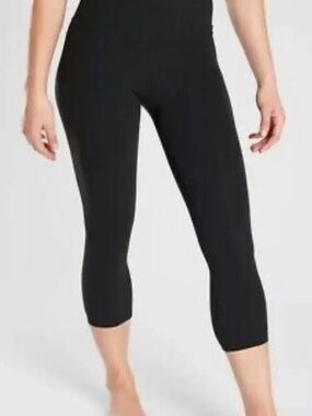 Athleta Black Elation Normcore Capri Leggings (S)